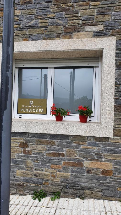 Peregrina Pension 4 О Педрусо Екстериор снимка